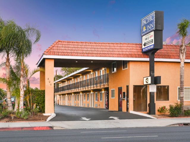Pacific Inn Anaheim — photo 27 of 60